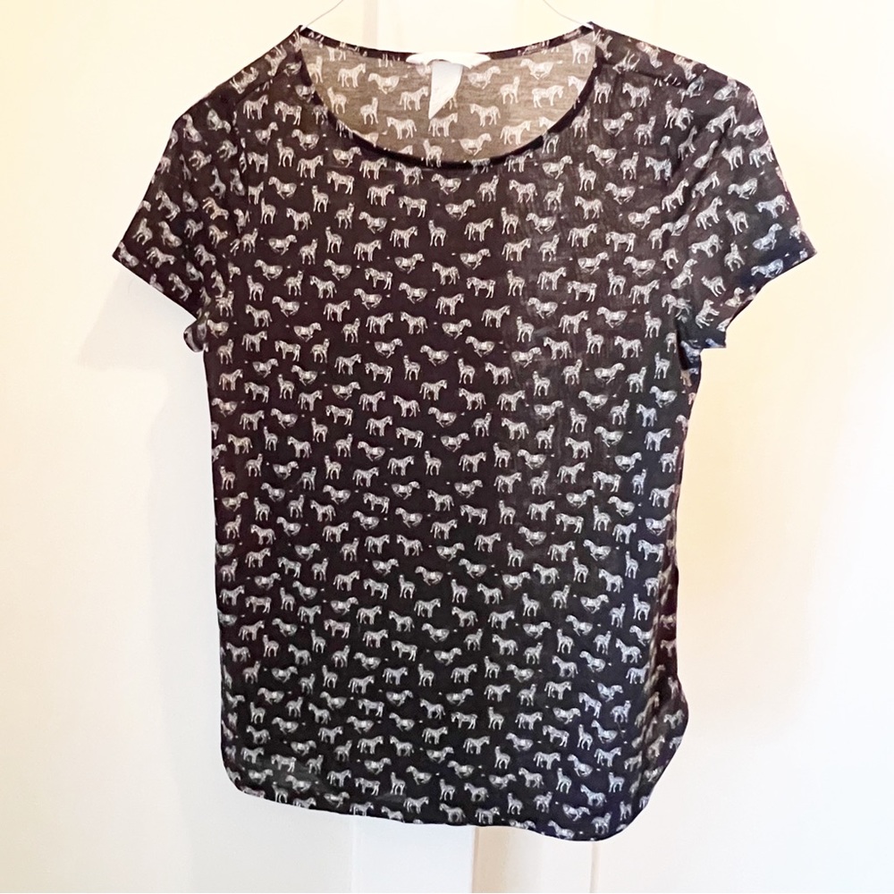 H&M Conscious Zebra Tee